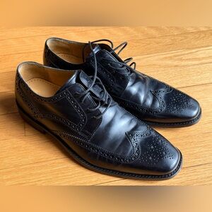 Black Cole Haan wingtips. Size 10.